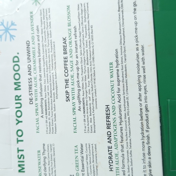 Mario Badescu Mini Mist Facial Spray Kit with Green White Woven Cosmetic Bag NEW - Picture 13 of 14